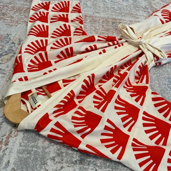 Wonder Valley Sunday Robe - Picture 6 of 9